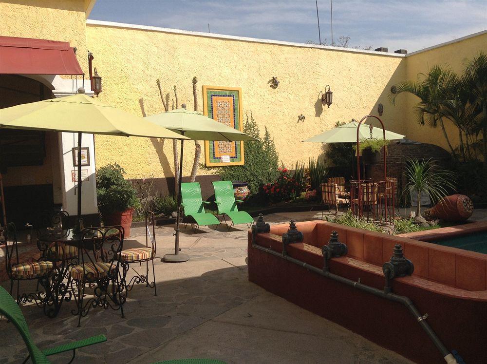 Hotel Casa Armonia Tlaquepaque Exteriör bild